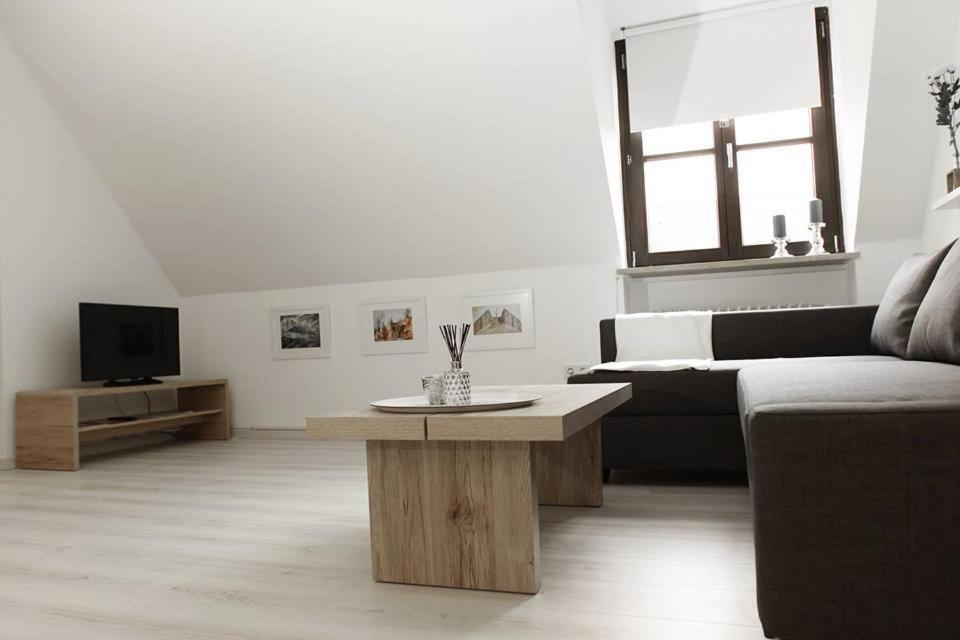Ferienwohnung 1 Anna Iff Вюрцбург Екстериор снимка